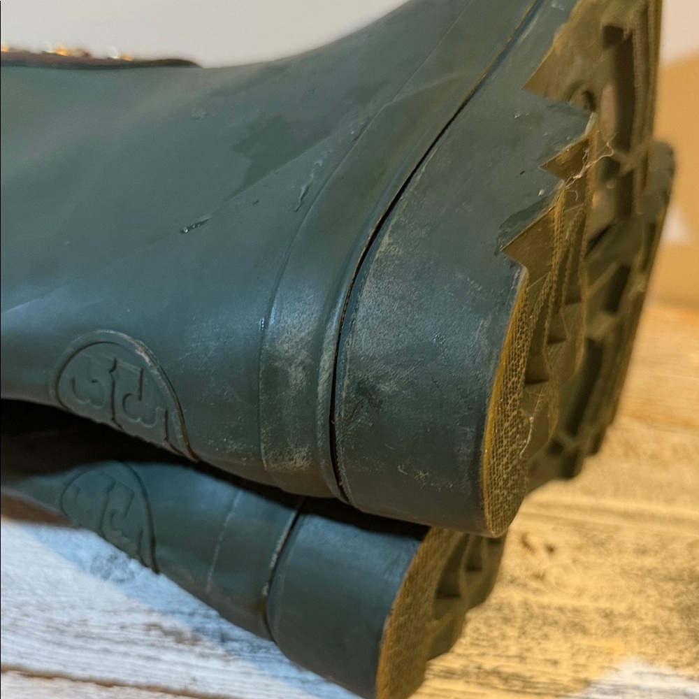 Tory Burch Olive and Chocolate Lace-Up Boots - Picture 11 of 11
